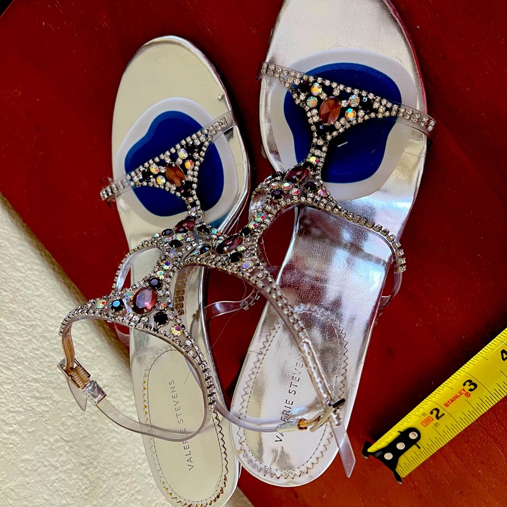 Valerie Stevens sandals with rhinestones silver 7.5